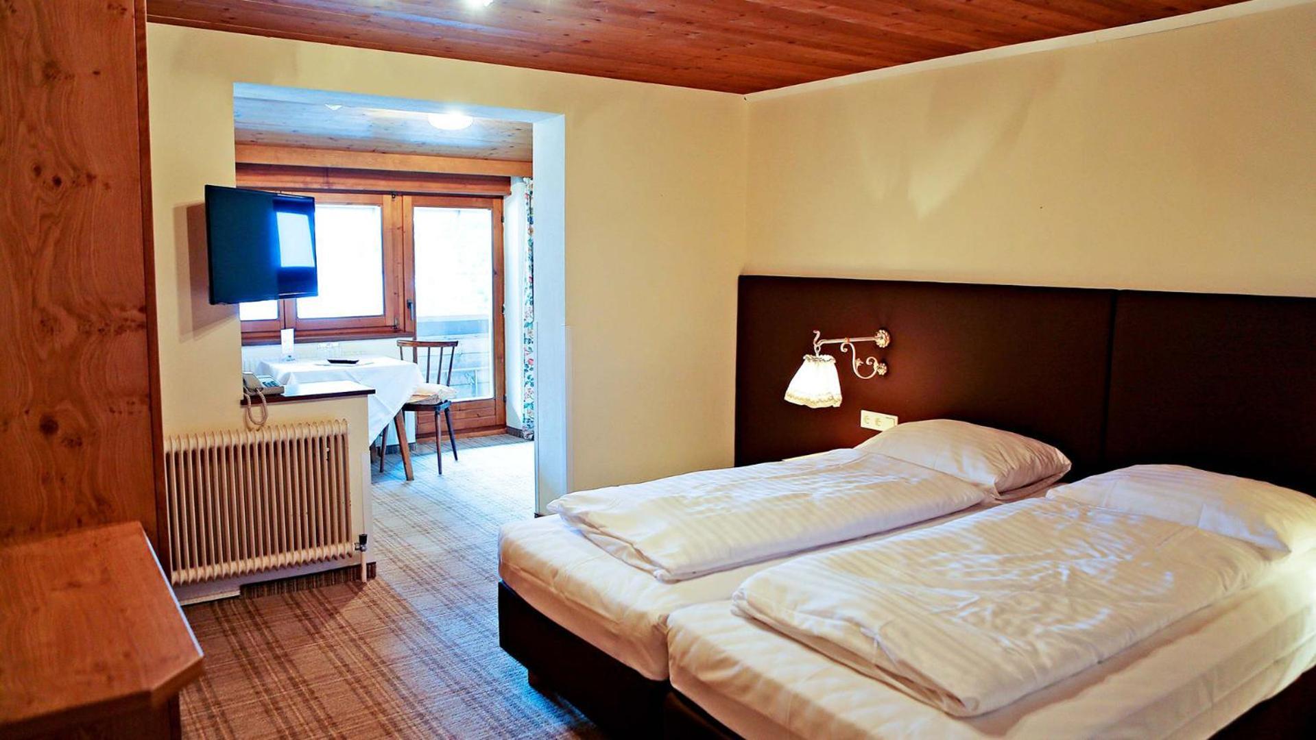 Gasthof Pension Madseiterhof Tux Ngoại thất bức ảnh