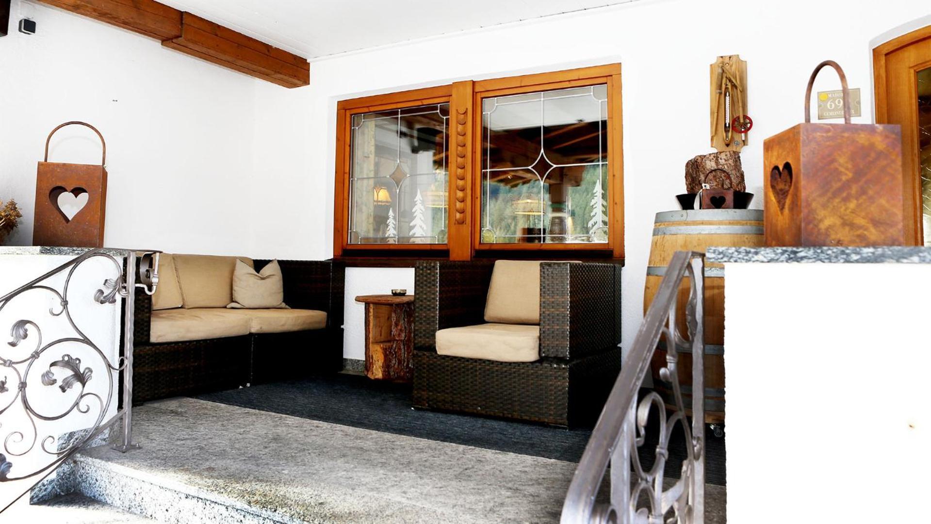 Gasthof Pension Madseiterhof Tux Ngoại thất bức ảnh