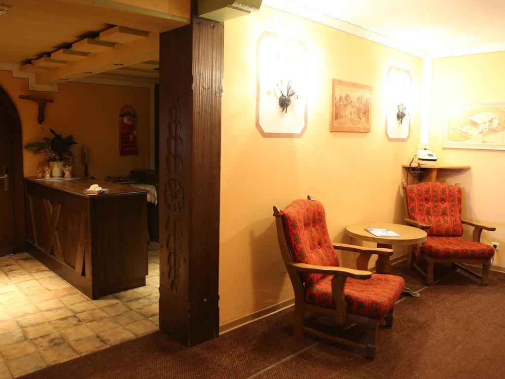 Gasthof Pension Madseiterhof Tux Ngoại thất bức ảnh